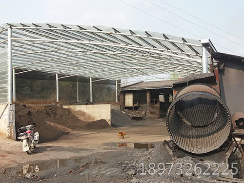 倉(cāng)庫(kù)一角